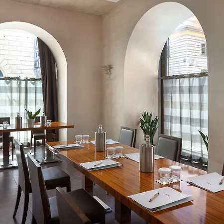 Una Hotels Deco Roma