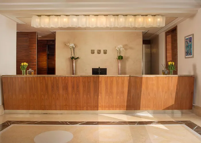 Отель Deco