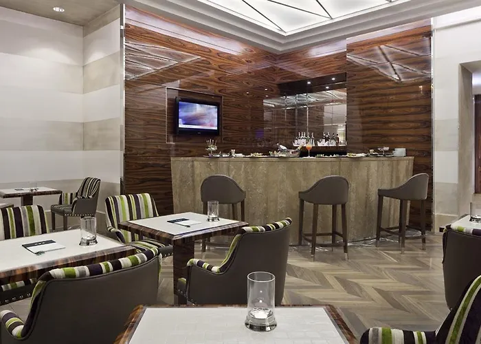 Hotel Deco 4*