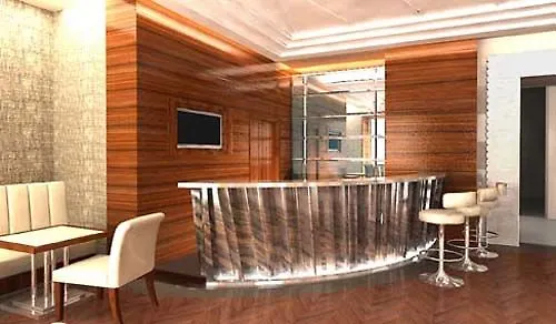 Deco Hotel 4*