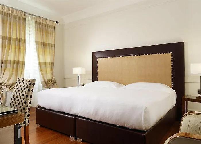 Hotel Deco 4*
